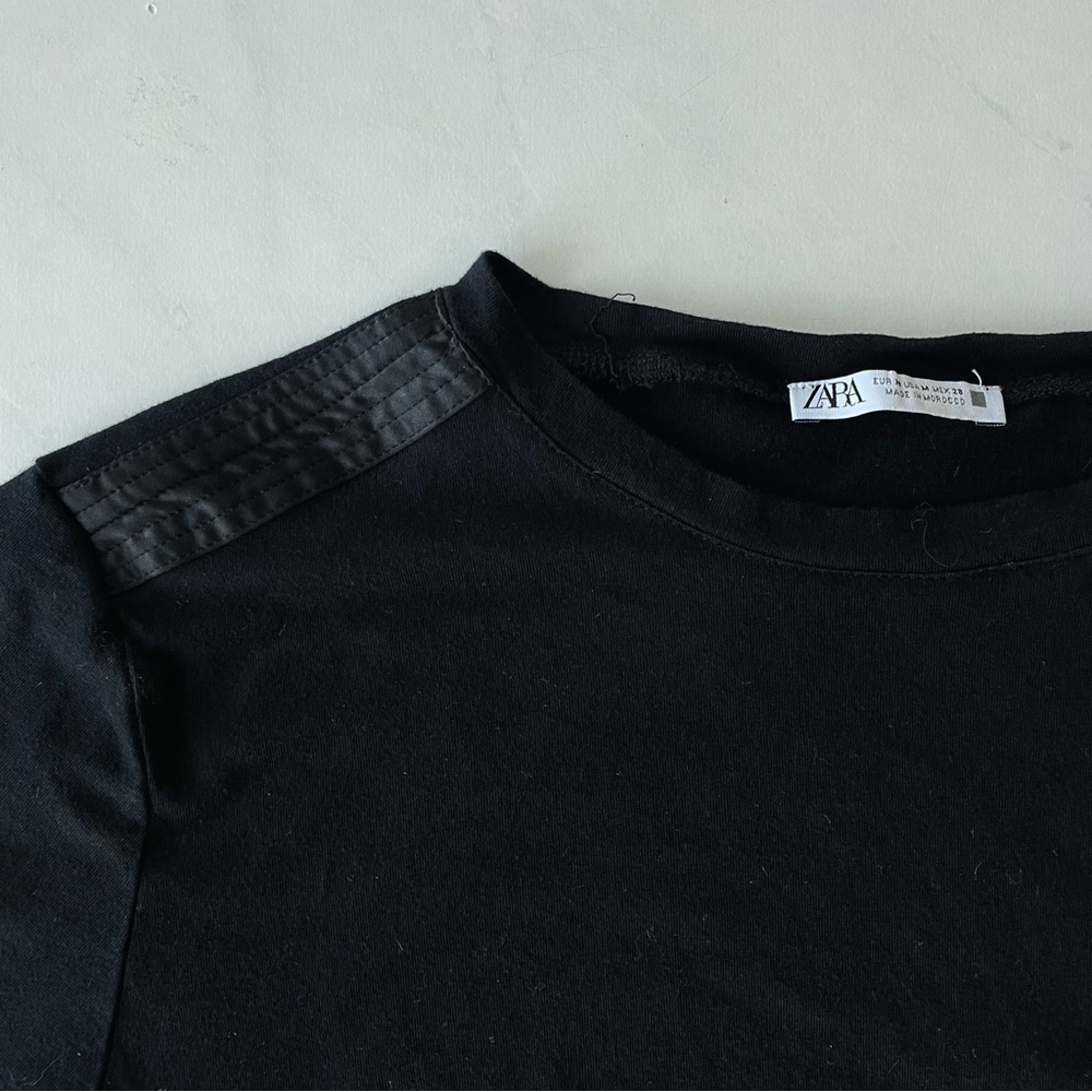 Zara black tshirt size M with shoulder detail